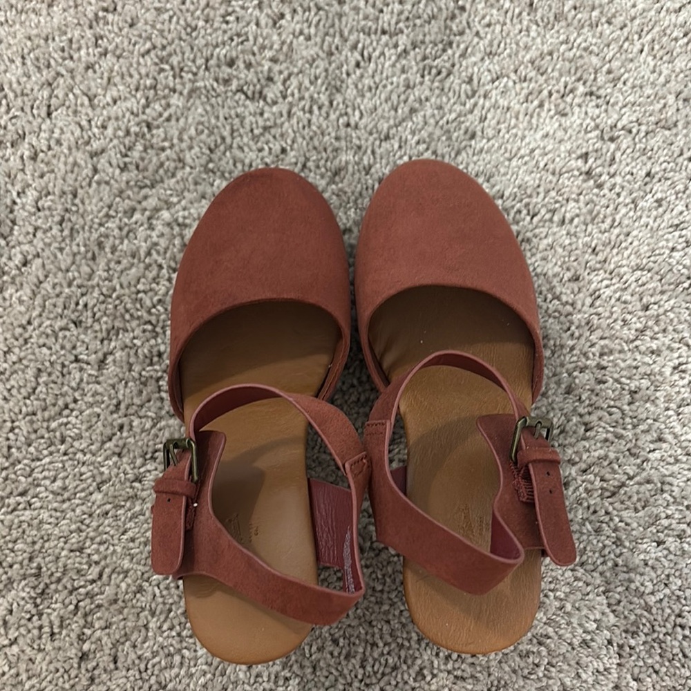 Women's Mauve Suede Clogs